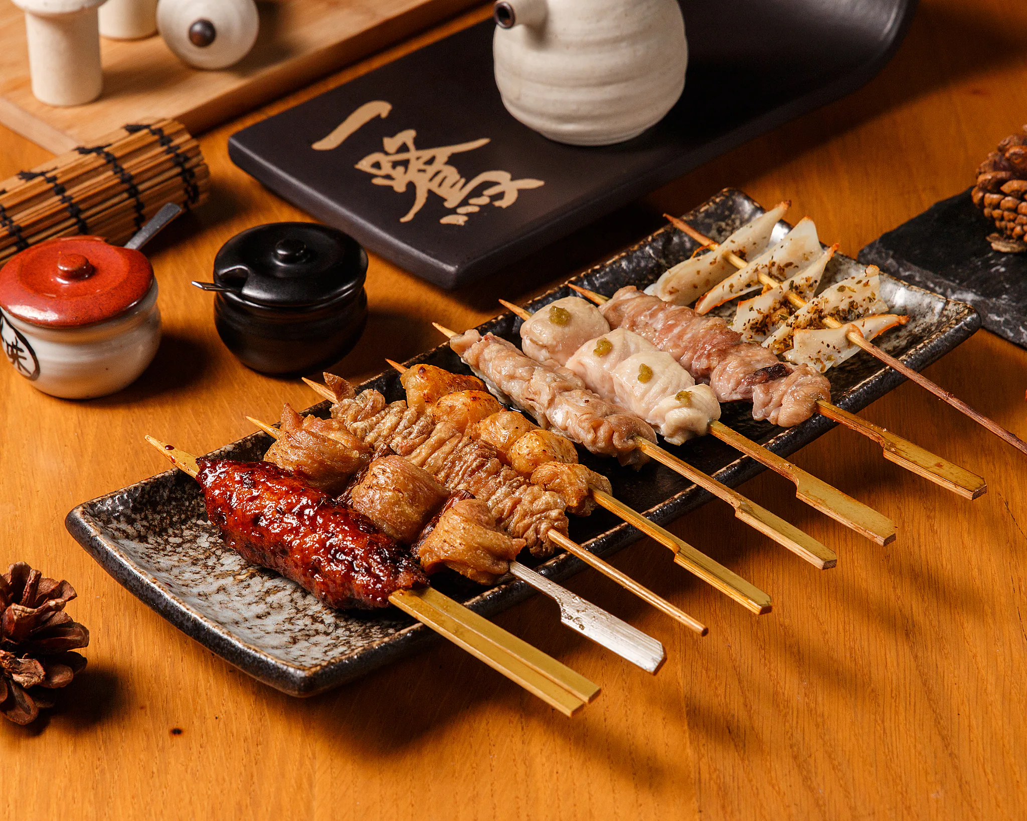 一鷺炭火燒鳥工房-松江本店_一鷺精選串燒拼盤_2880X23041